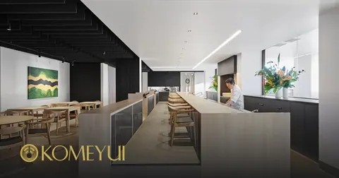 KOMEYUI 用餐区与长条吧台