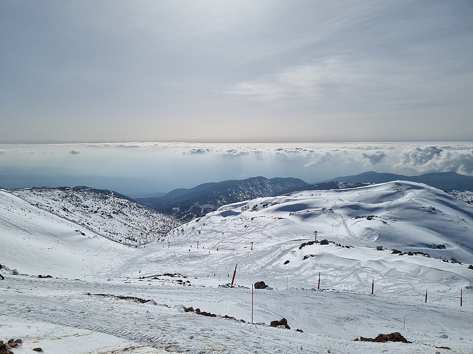 资料图:黑门山(Mount Hermon)一带的山地景观(2022年摄)