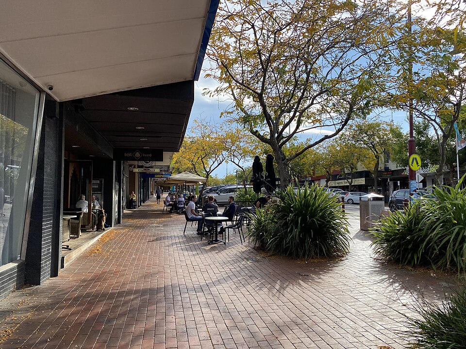 资料图:墨尔本东区Croydon的Main Street街景(2023年摄)